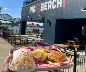 Pig-Beach-2